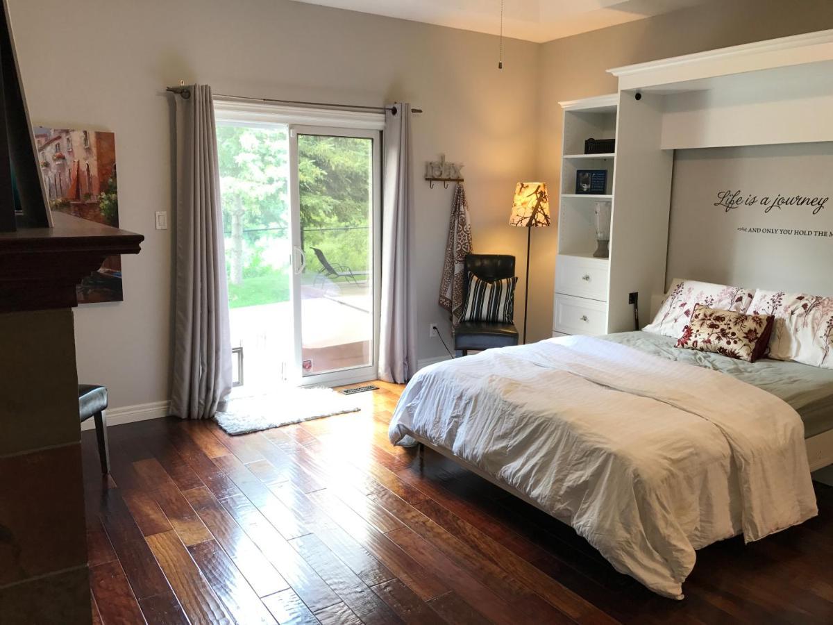 Cozy Luxury On The Thames In Ontario! Apartment ลอนดอน ภายนอก รูปภาพ
